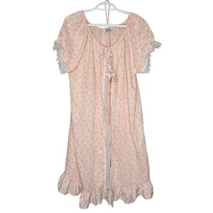 Vintage Ballet NY House Coat Robe Peach Pink Lace Floral Cottagecore Puff Sleeve